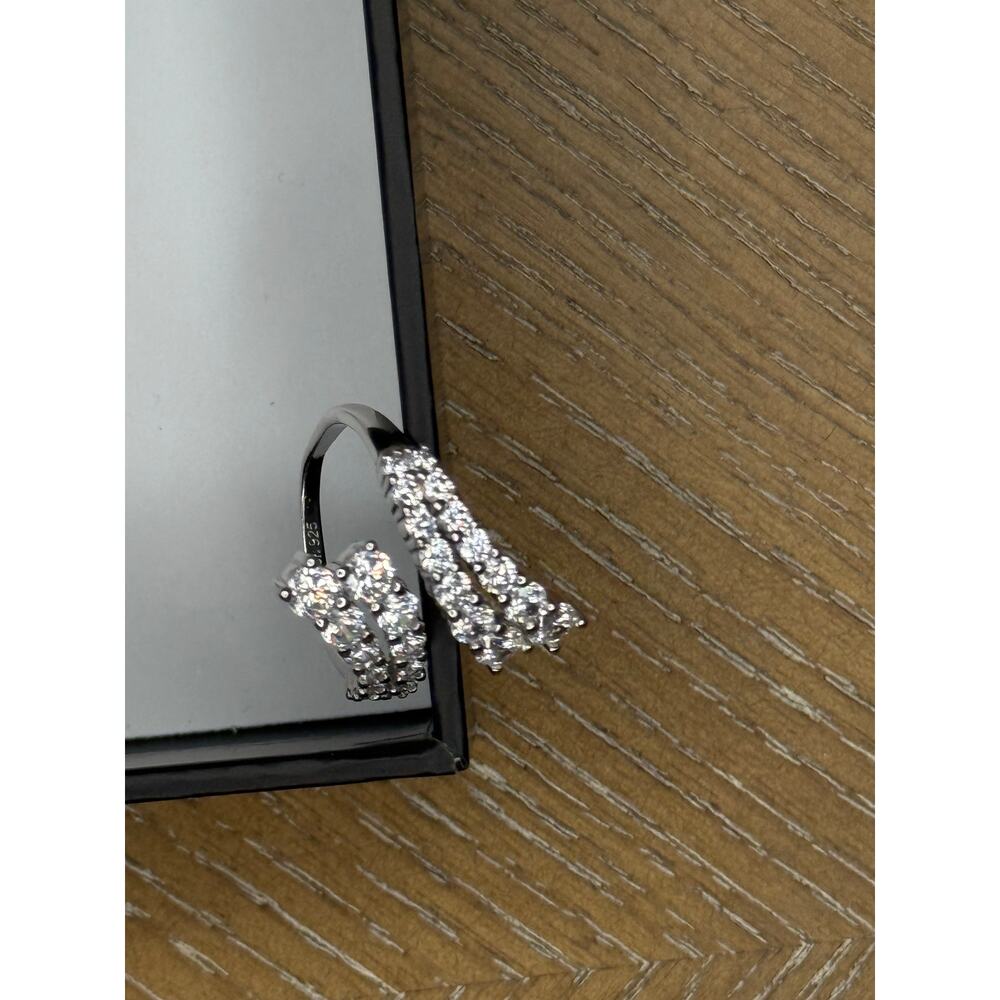 Giani Bernini Sterling Silver CZ Bypass Ring Size 7 | NWT - Picture 6 of 6